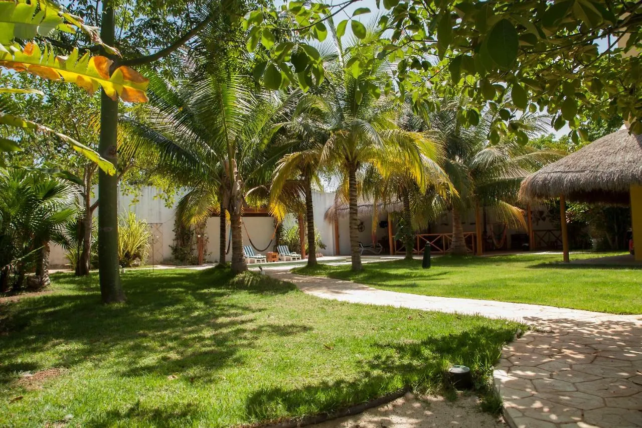 Beautiful Private Villa For 16 Pax With Garden, Bbq And Pool, Playa Del Carmen Holiday home